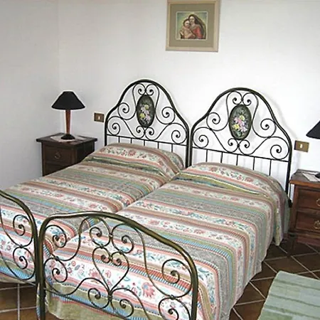 Nyaraló Le Corolle
